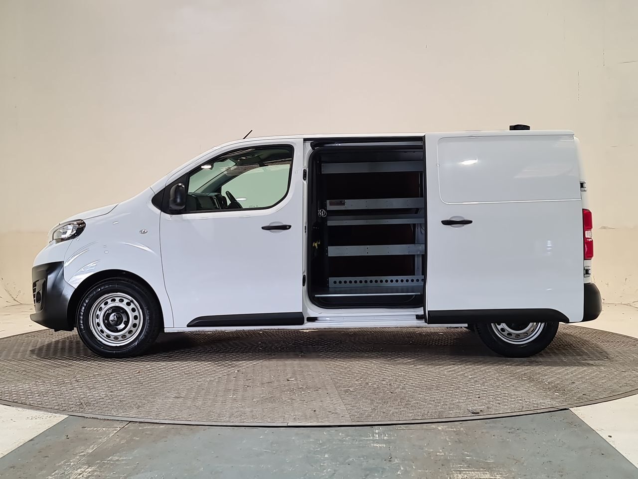 Used Peugeot Expert 2022 for sale - 76544947: Photo 9