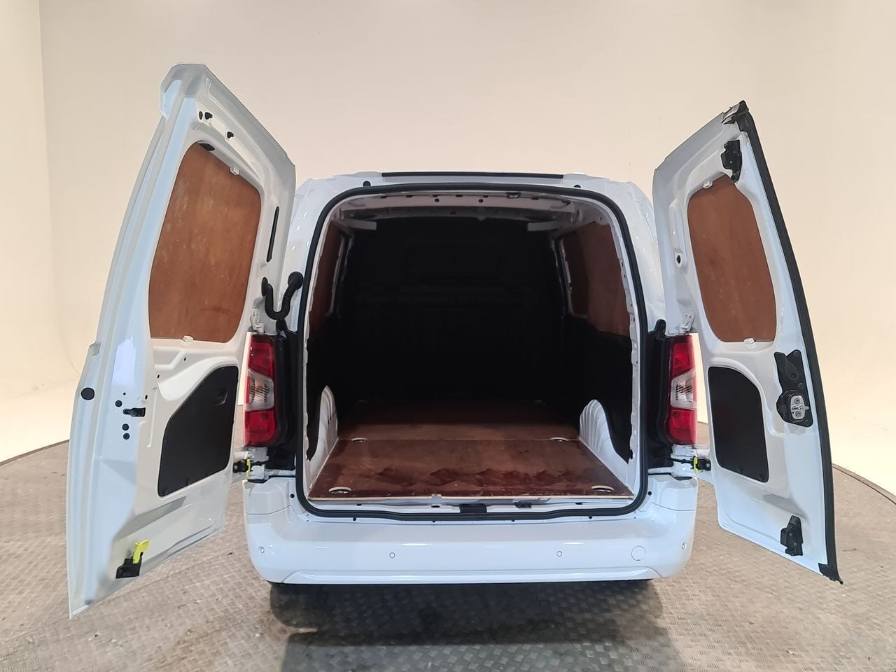 Used Vauxhall Combo 2020 for sale - 77617942: Photo 13