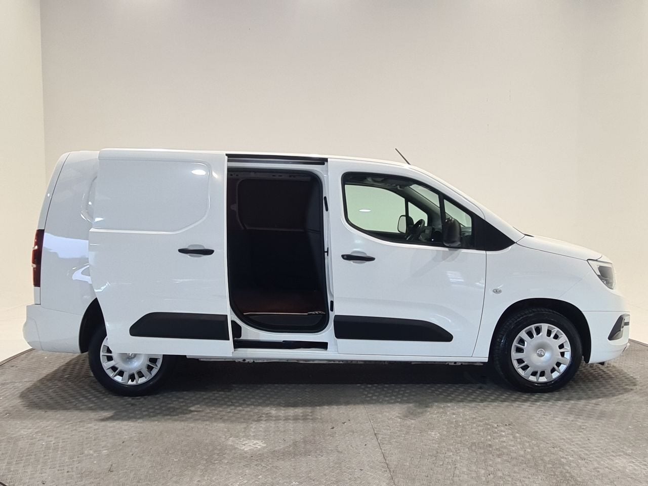 Used Vauxhall Combo 2020 for sale - 77617942: Photo 18