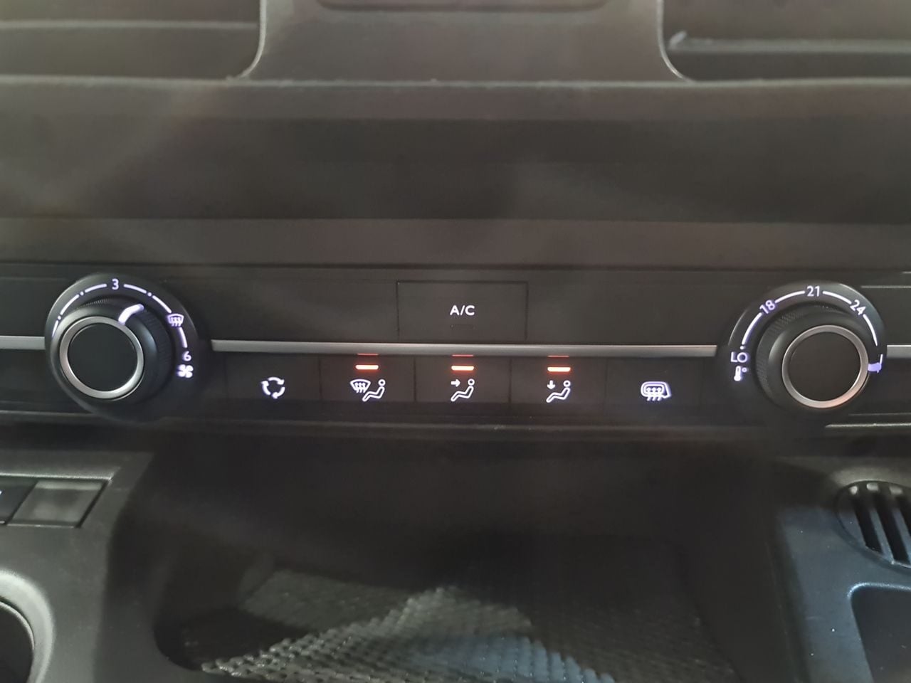 Used Vauxhall Combo 2020 for sale - 77617942: Photo 24