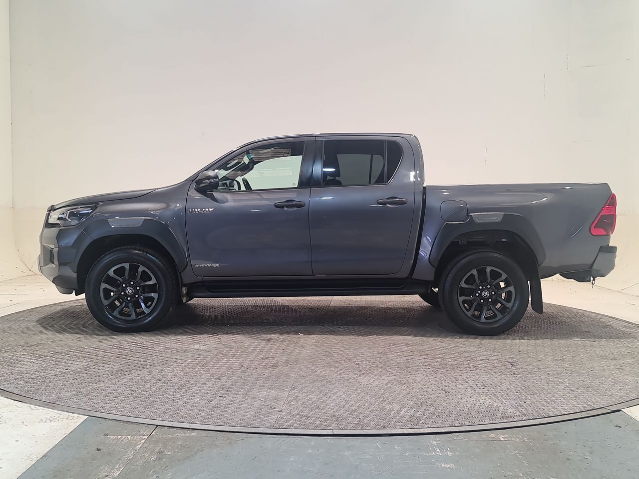 Used Toyota Hilux 2021 for sale - 76544948: Photo 6