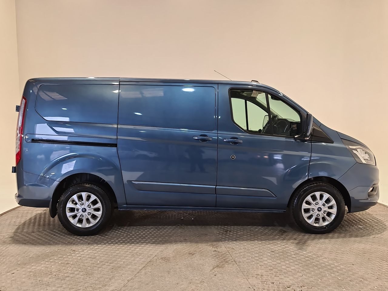 Used Ford Transit Custom 2021 for sale - 76544949: Photo 17
