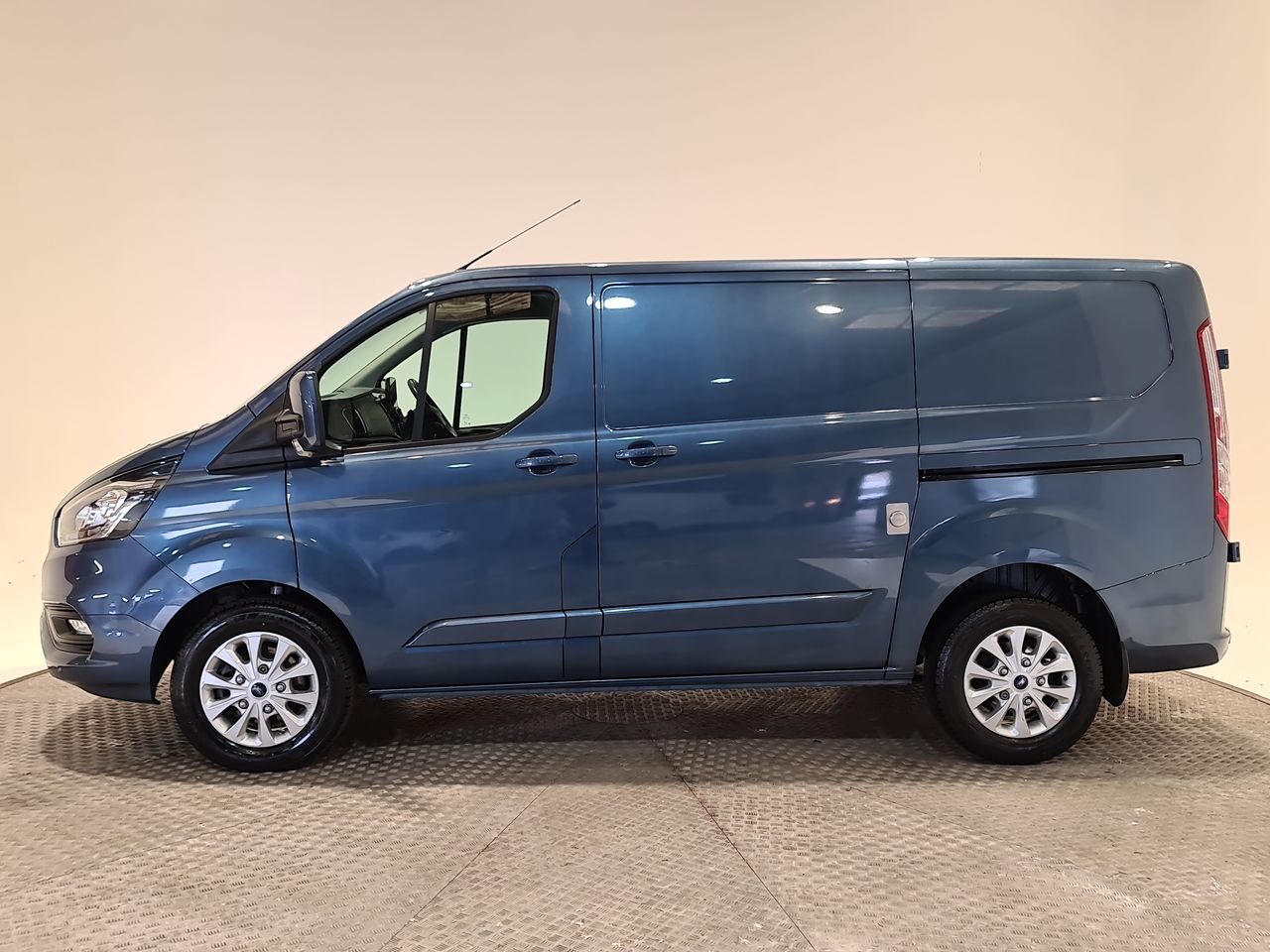 Used Ford Transit Custom 2021 for sale - 76544949: Photo 6