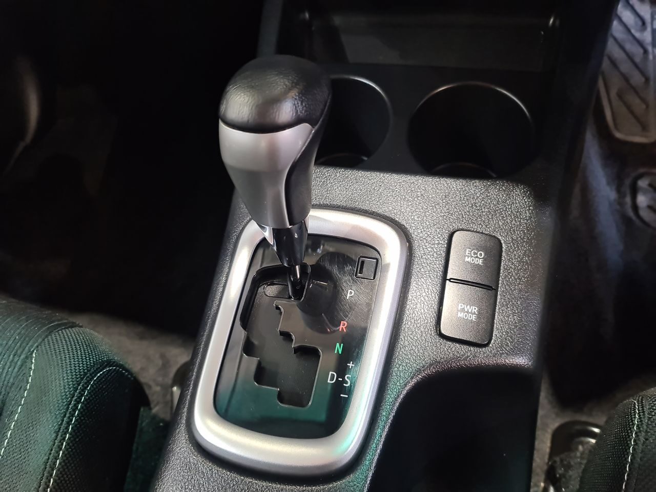 Used Toyota Hilux 2021 for sale - 77952128: Photo 23