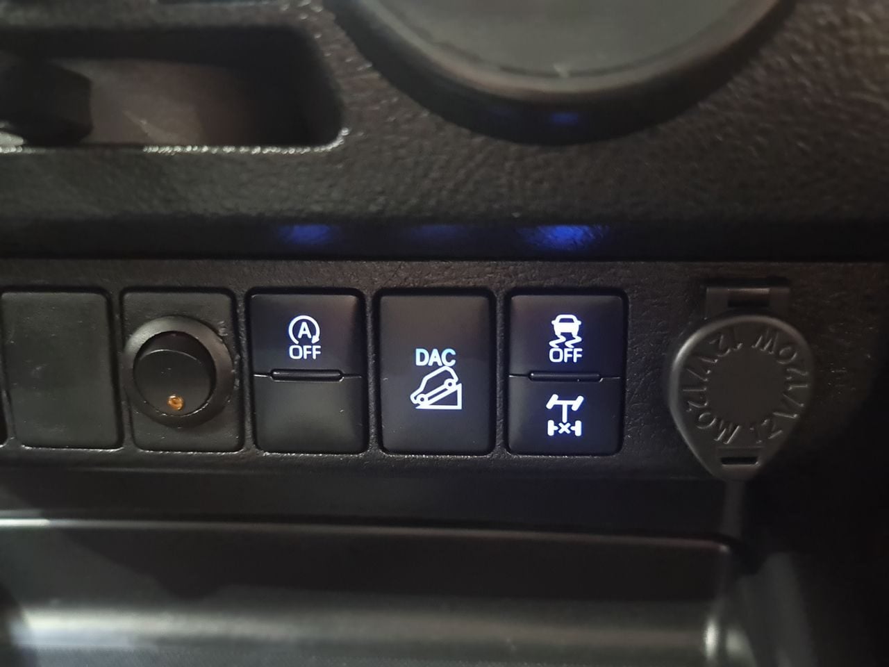 Used Toyota Hilux 2021 for sale - 77952128: Photo 33