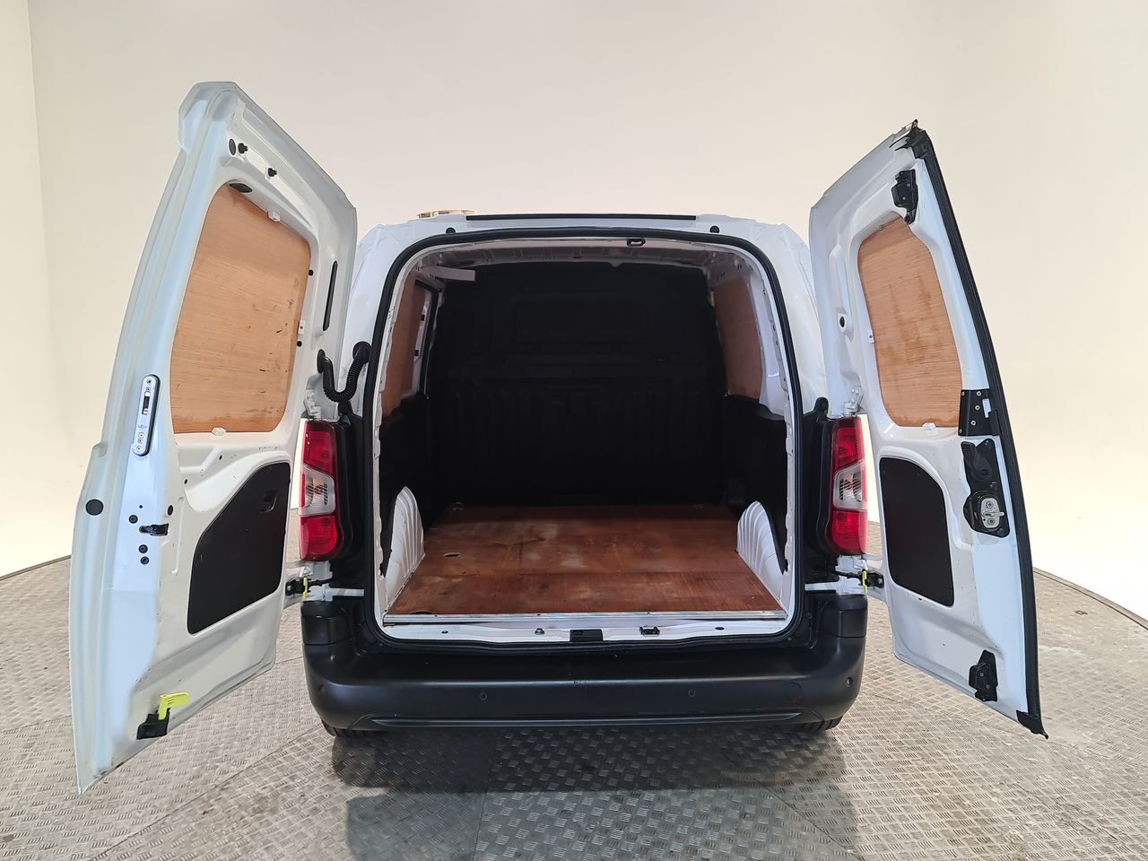 Used Vauxhall Combo 2021 for sale - 76819809: Photo 13