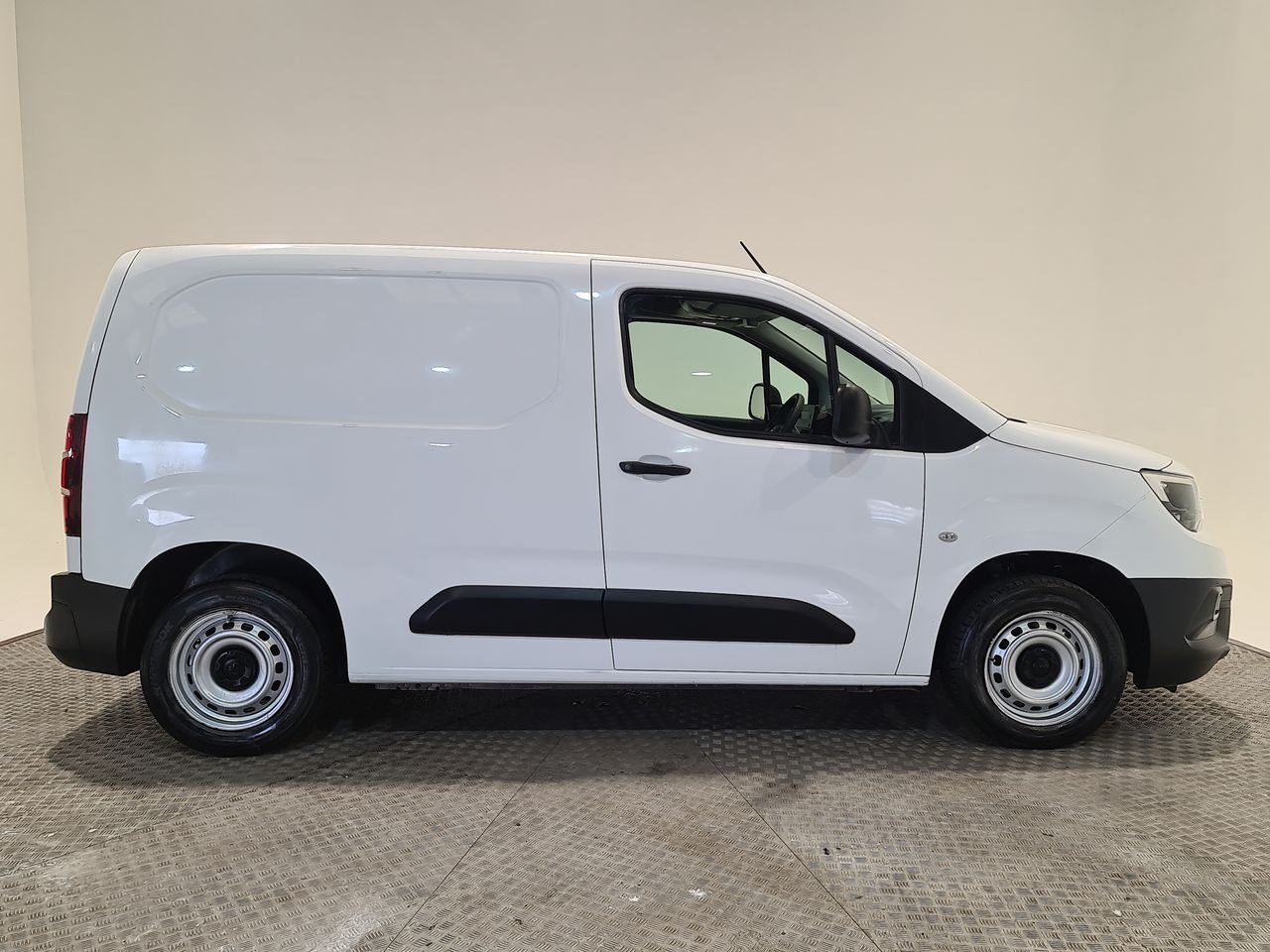Used Vauxhall Combo 2021 for sale - 76819809: Photo 16