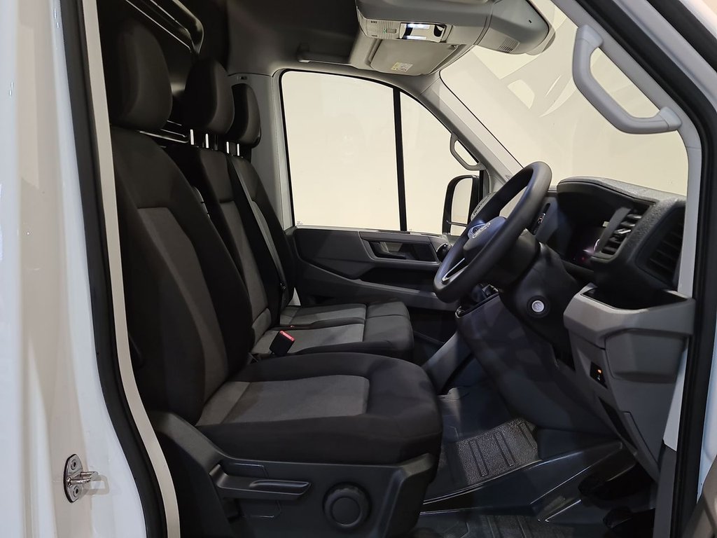 Used Volkswagen Crafter 2024 for sale - 76345318: Photo 3