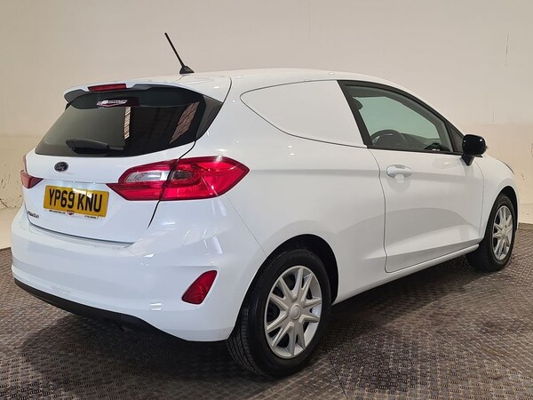 Used Ford Fiesta Van 2019 for sale - 75548941: Photo 12