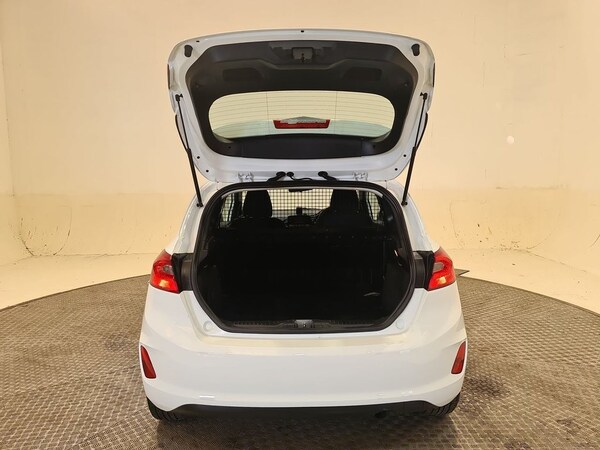 Used Ford Fiesta Van 2019 for sale - 75548941: Photo 14