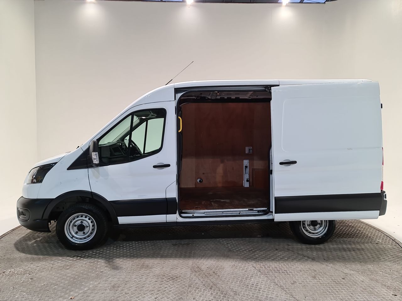 Used Ford Transit 2023 for sale - 76819796: Photo 9