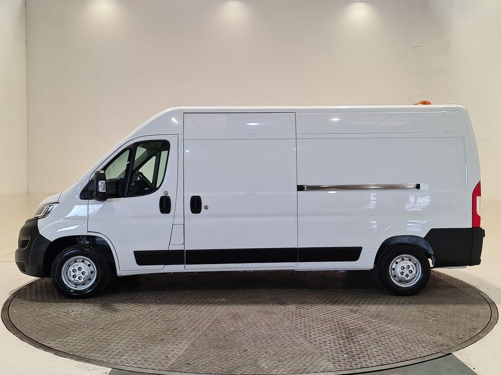 Used Vauxhall Movano 2022 for sale - 76389904: Photo 11