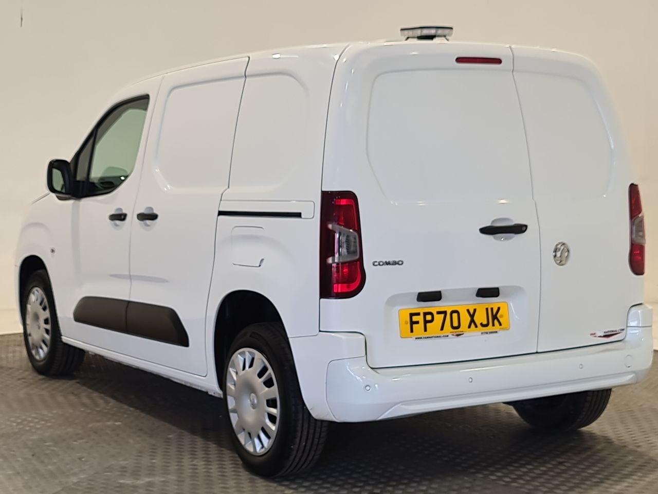 Used Vauxhall Combo 2020 for sale - 77997094: Photo 10