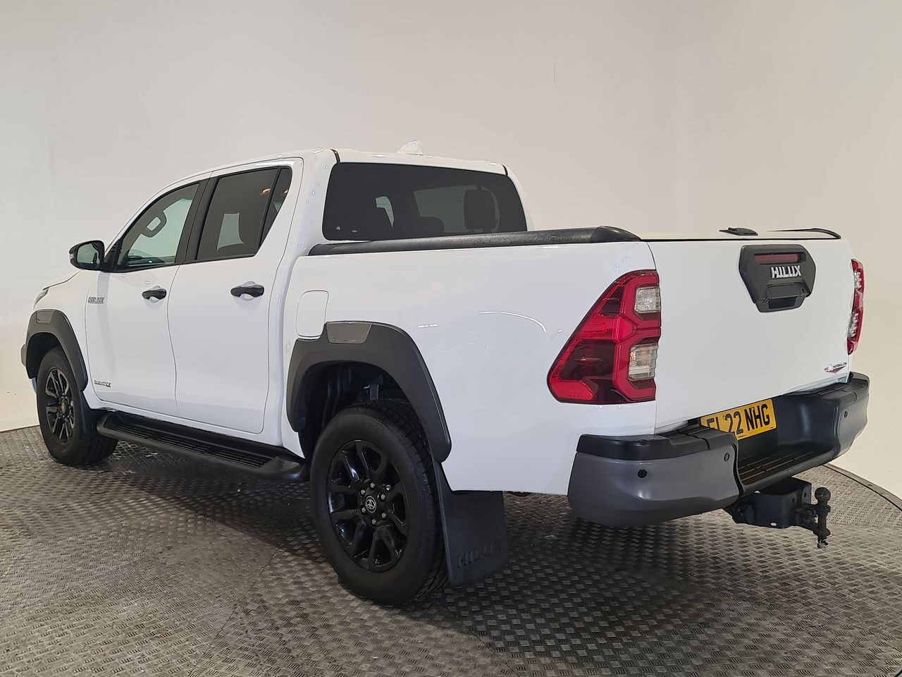 Used Toyota Hilux 2022 for sale - 77323525: Photo 11