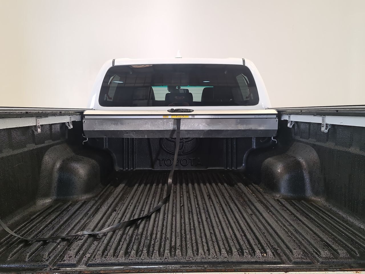 Used Toyota Hilux 2022 for sale - 77323525: Photo 13