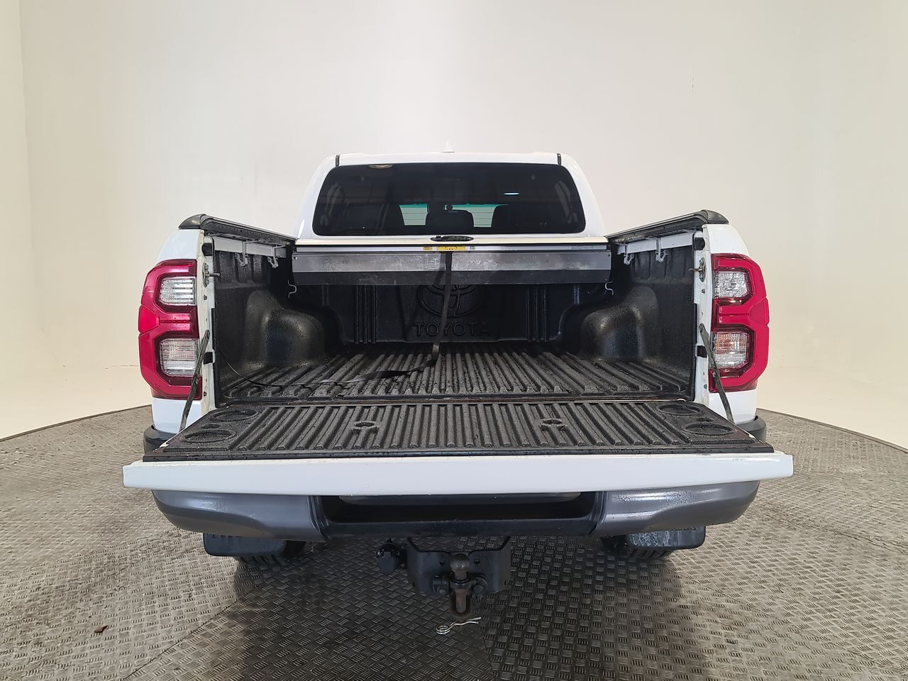 Used Toyota Hilux 2022 for sale - 77323525: Photo 14