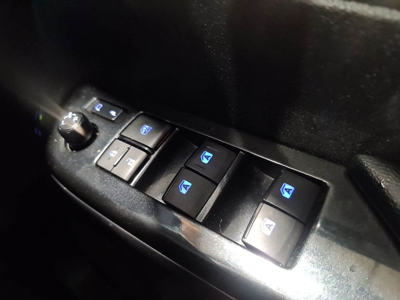 Used Toyota Hilux 2022 for sale - 77323525: Photo 29