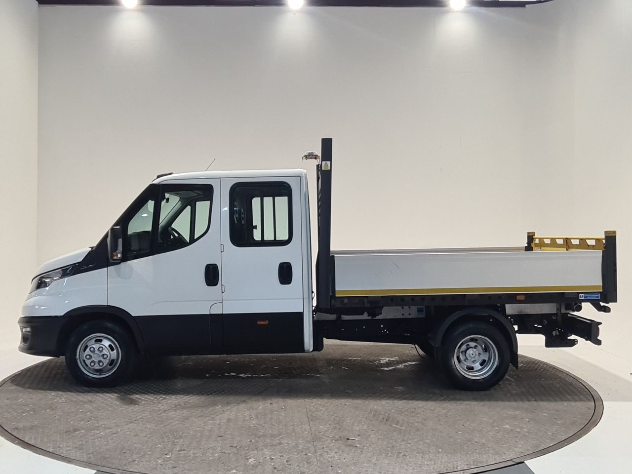 Used Iveco Daily 2023 for sale - 77608056: Photo 5