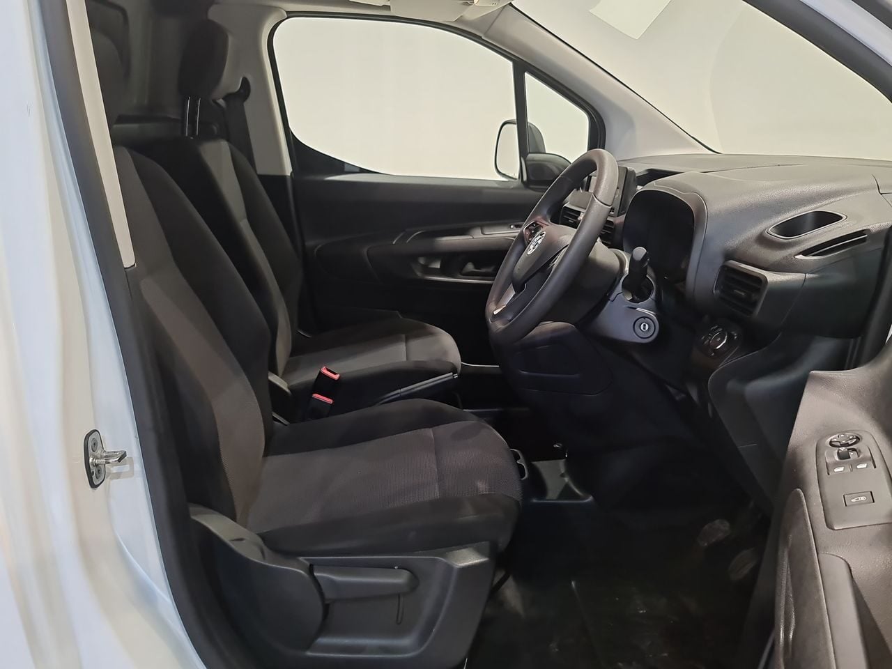 Used Vauxhall Combo 2021 for sale - 77617939: Photo 17