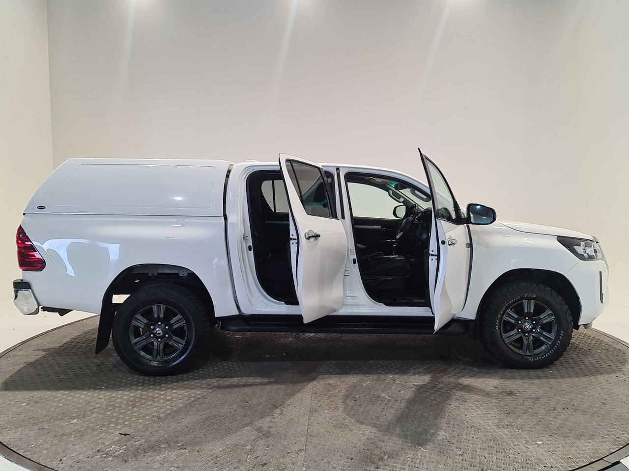 Used Toyota Hilux 2022 for sale - 76895893: Photo 18