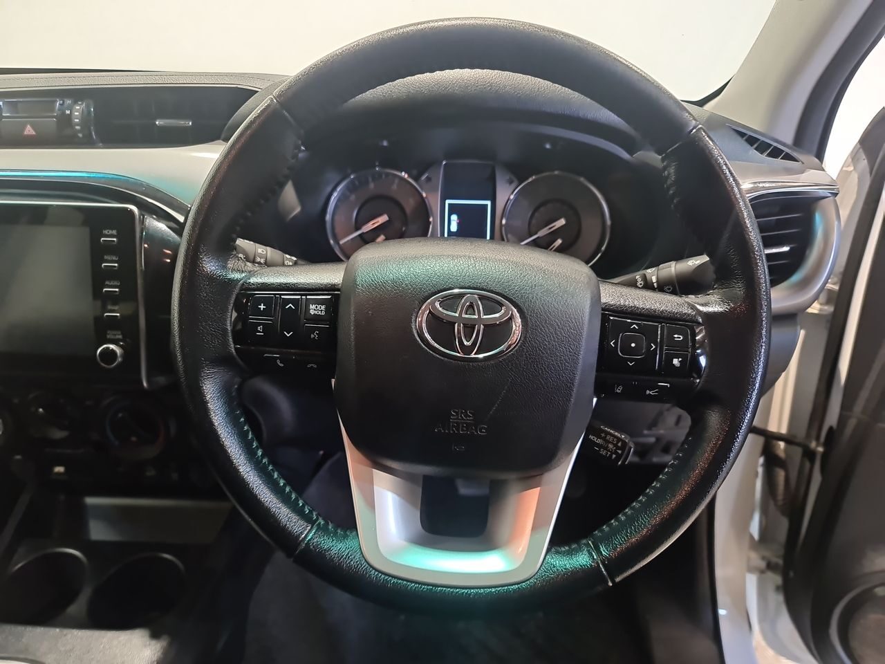 Used Toyota Hilux 2022 for sale - 76895893: Photo 22