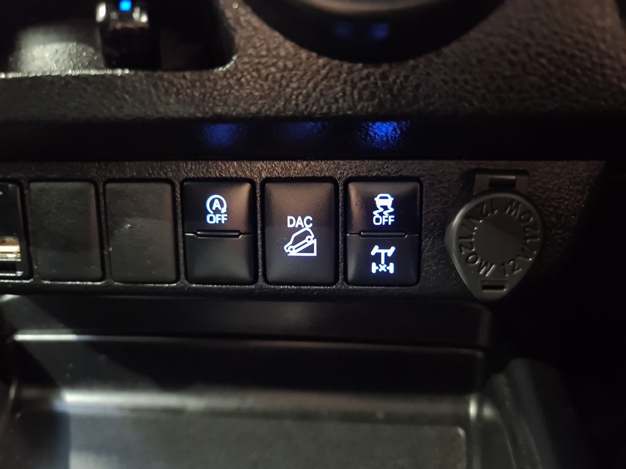 Used Toyota Hilux 2022 for sale - 76895893: Photo 33