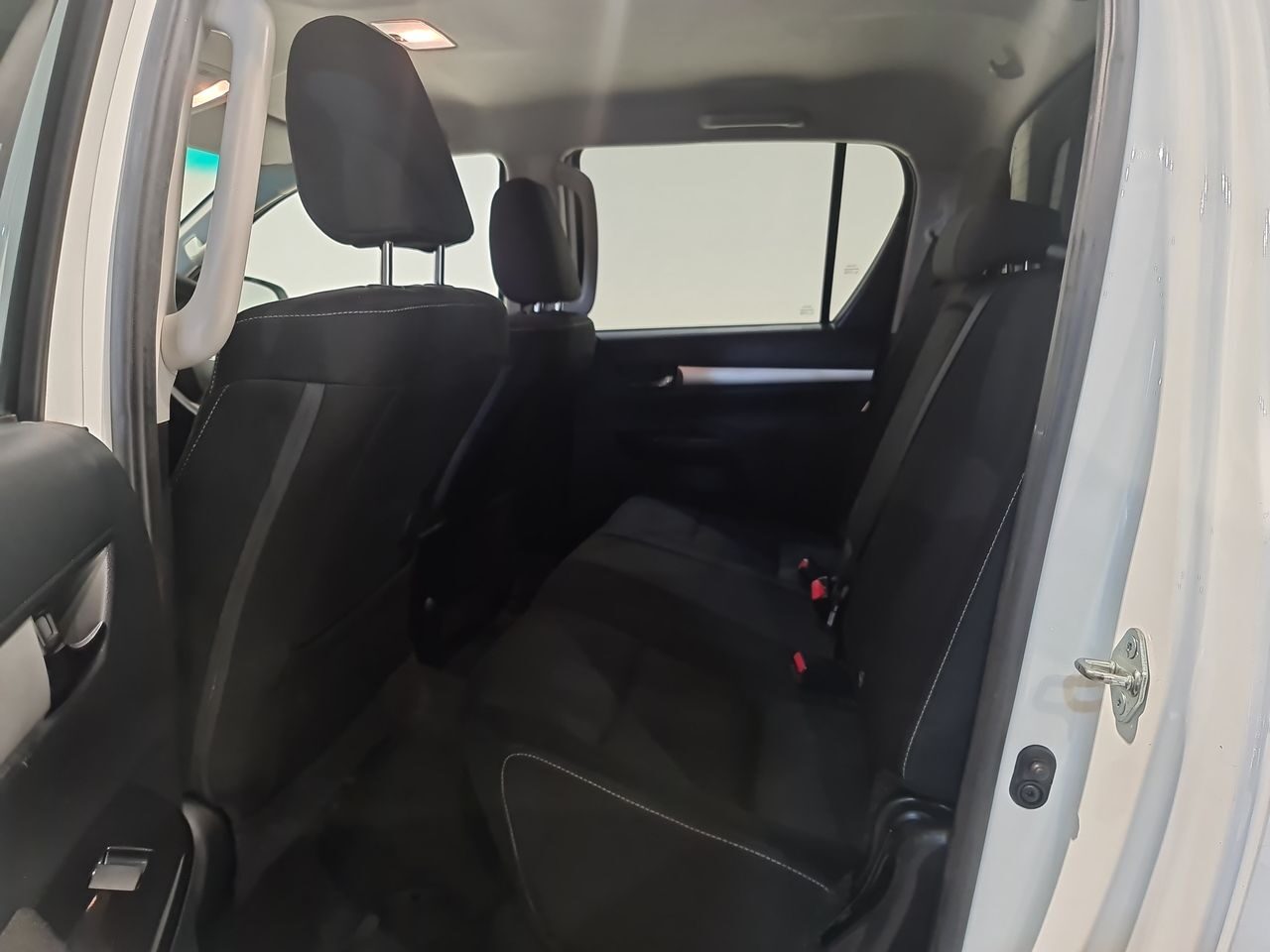 Used Toyota Hilux 2022 for sale - 76895893: Photo 8