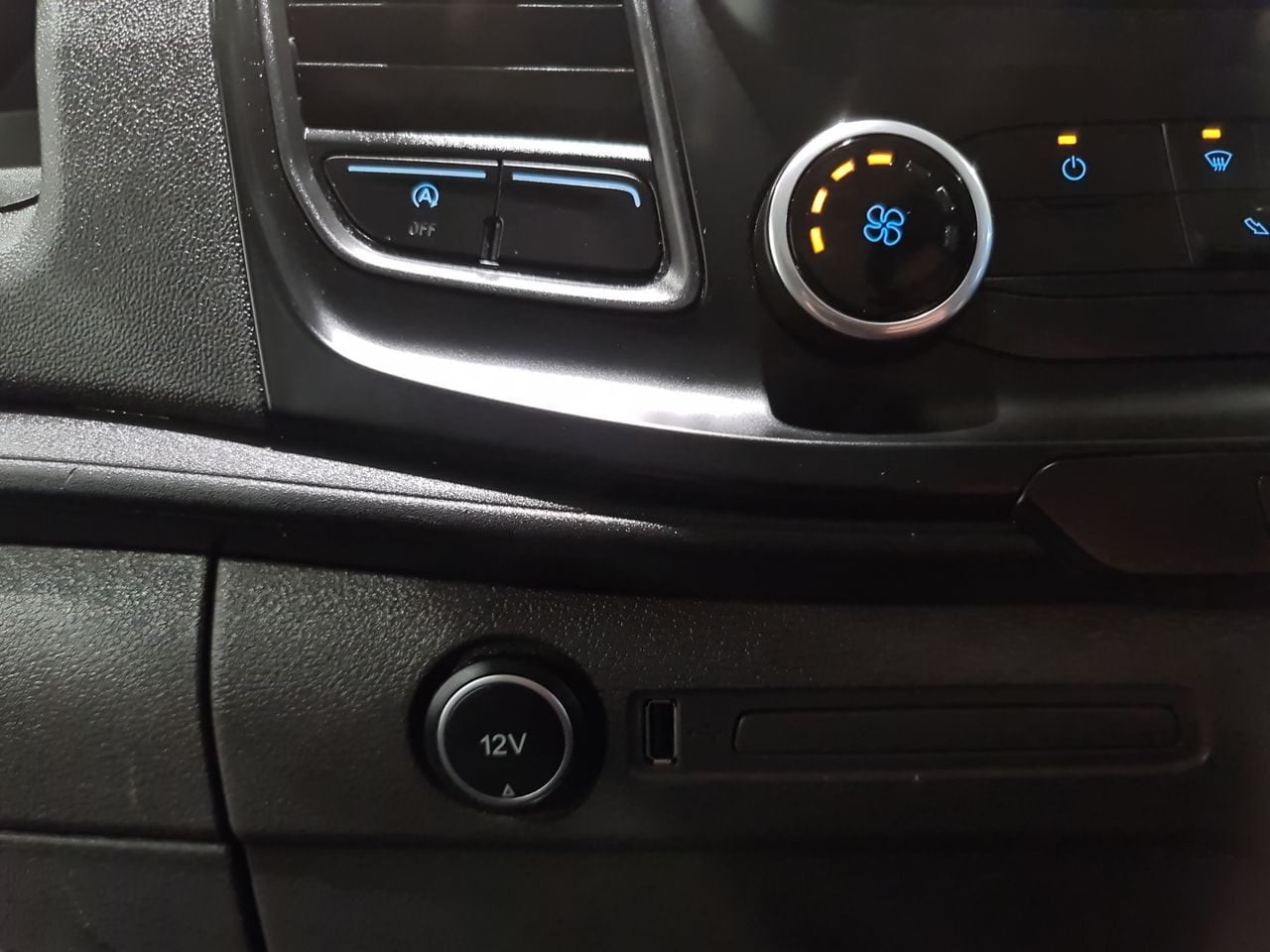 Used Ford Transit Custom 2020 for sale - 77037242: Photo 31