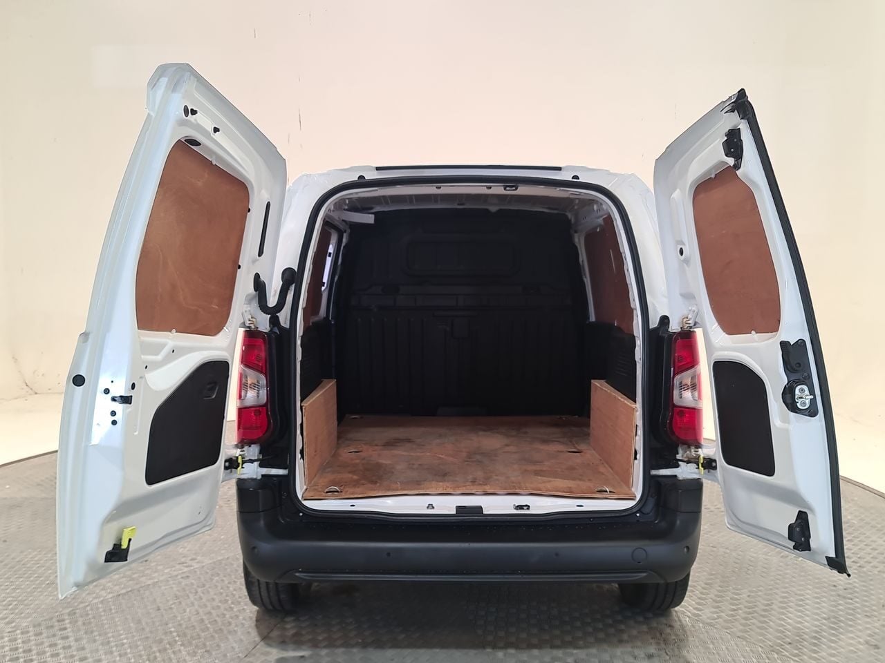 Used Vauxhall Combo 2021 for sale - 78027296: Photo 13