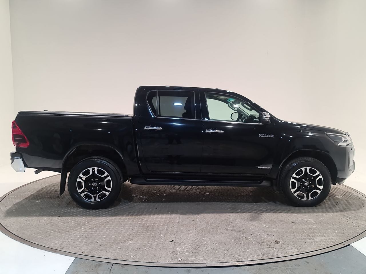 Used Toyota Hilux 2021 for sale - 76919864: Photo 17