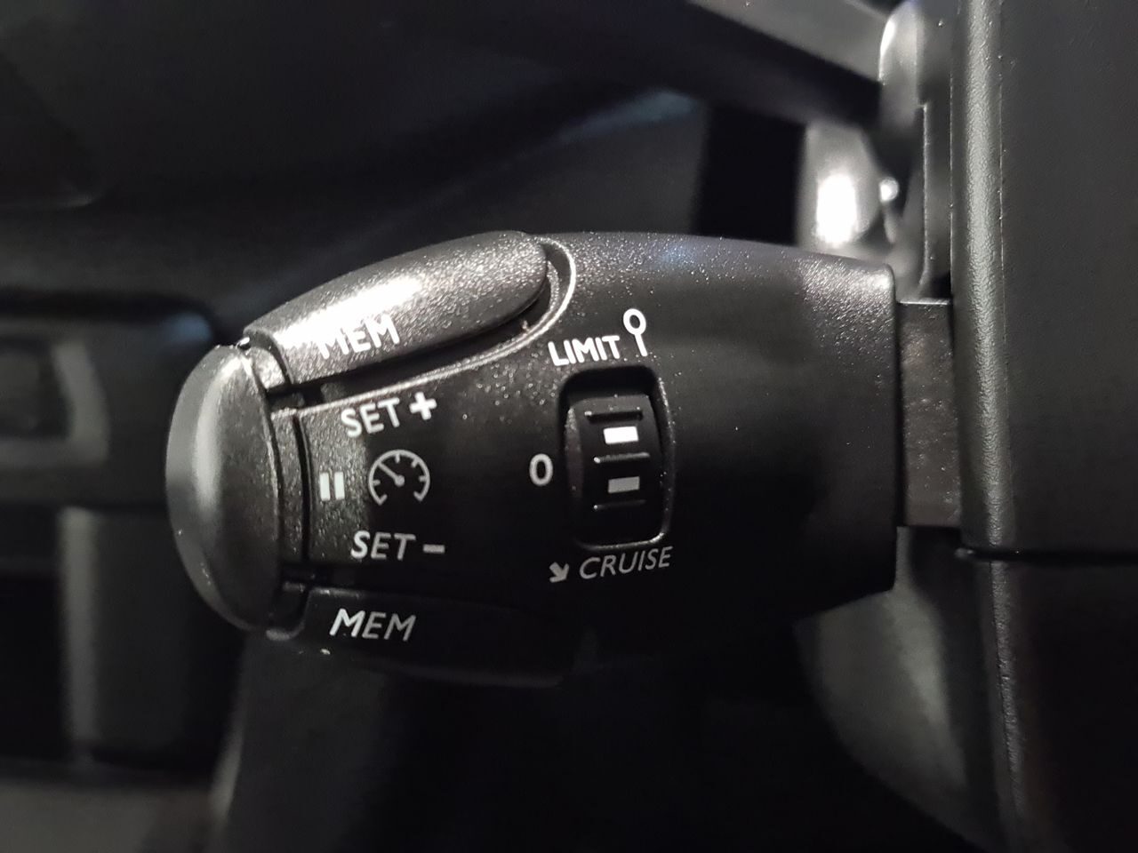 Used Peugeot Expert 2023 for sale - 76577152: Photo 28