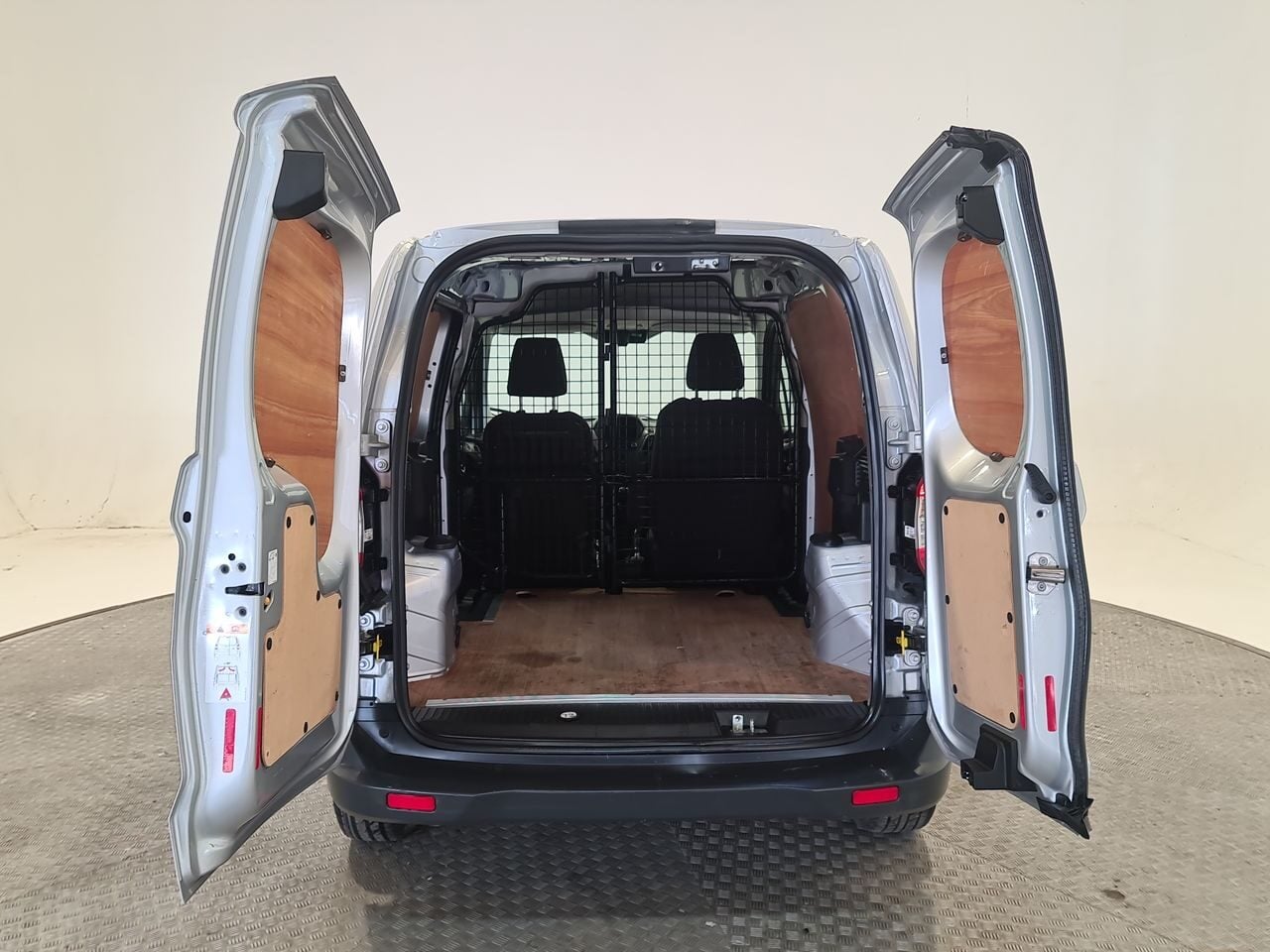 Used Ford Transit Courier 2020 for sale - 77790299: Photo 13