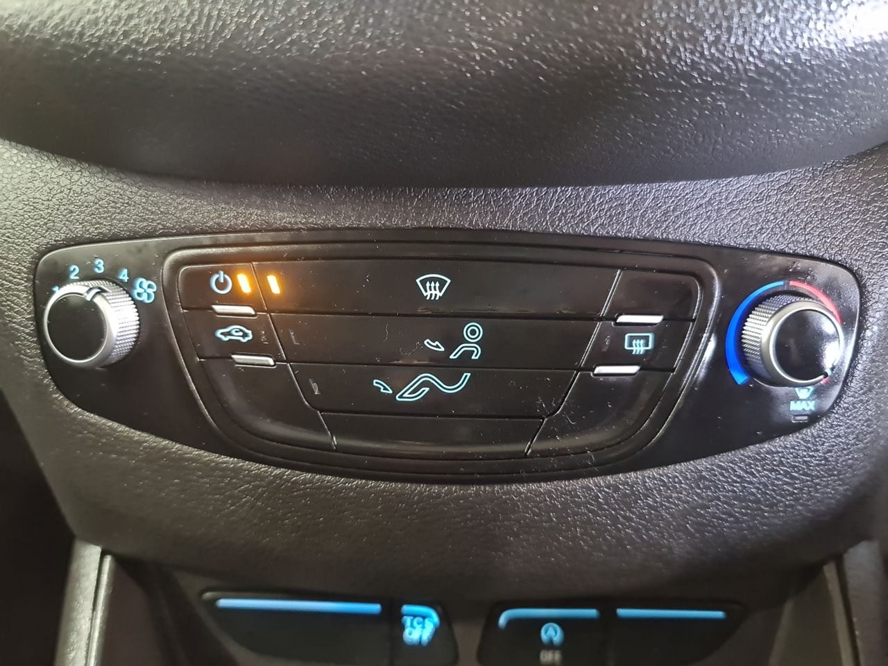 Used Ford Transit Courier 2020 for sale - 77790299: Photo 21