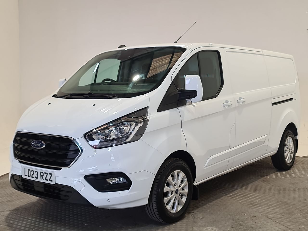 Used Ford Transit Custom 2023 for sale - 77687433: Photo 5