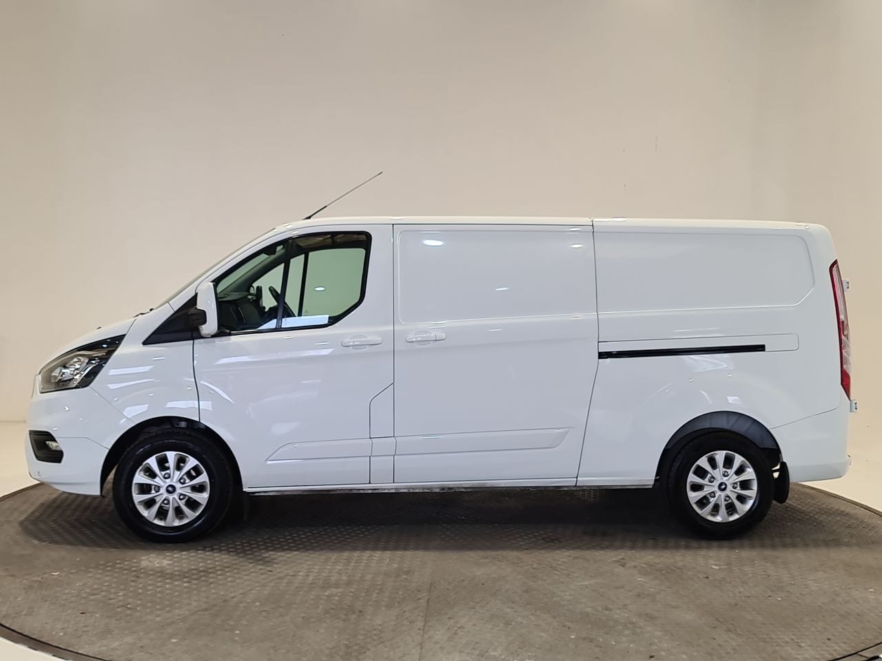 Used Ford Transit Custom 2023 for sale - 77687433: Photo 6