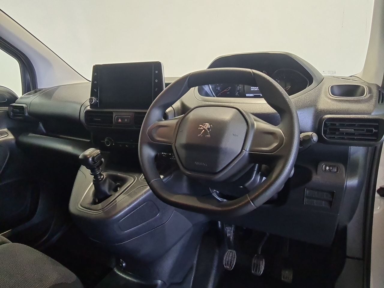 Used Peugeot Partner 2023 for sale - 77729182: Photo 18