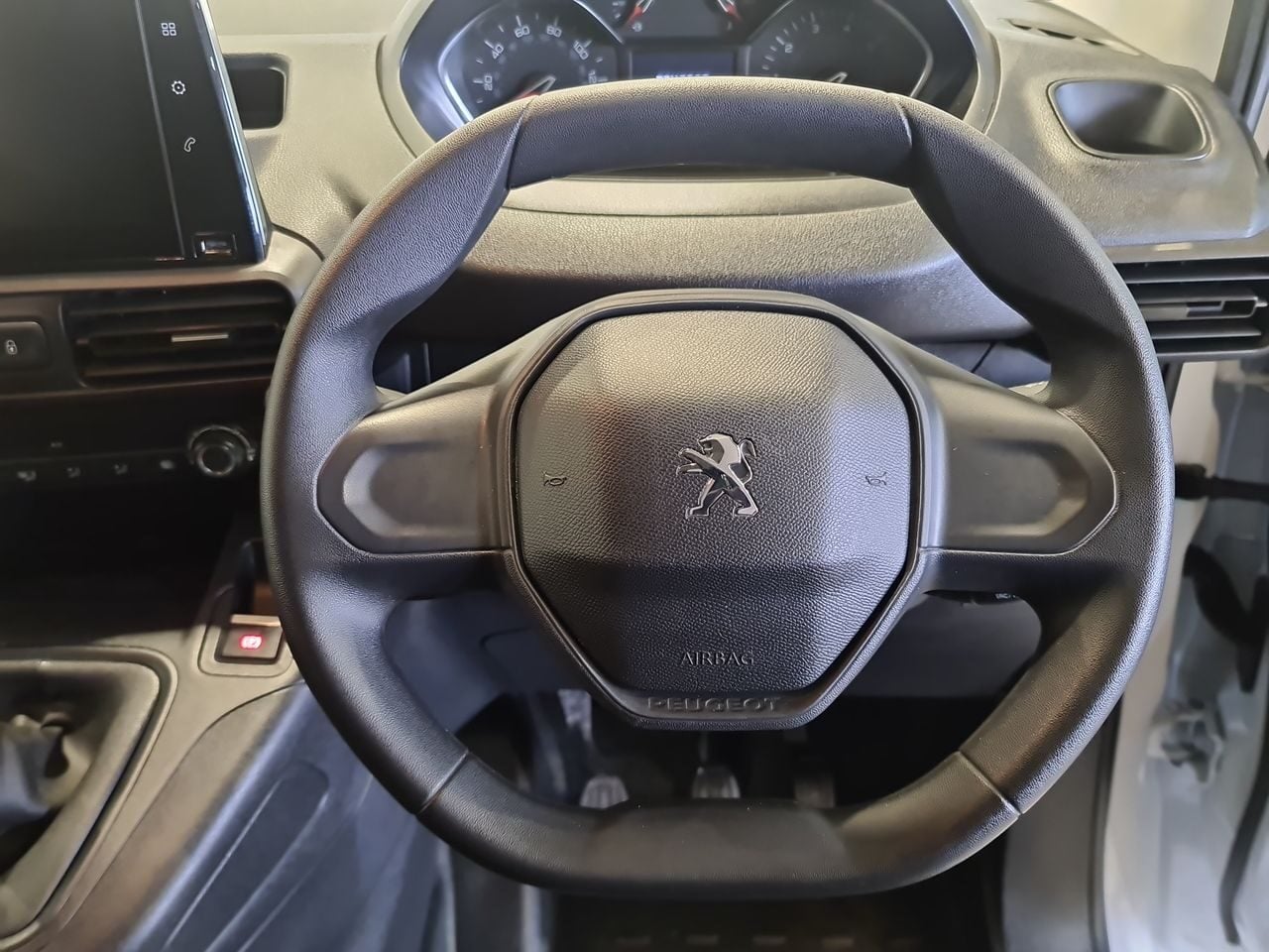 Used Peugeot Partner 2023 for sale - 77729182: Photo 20