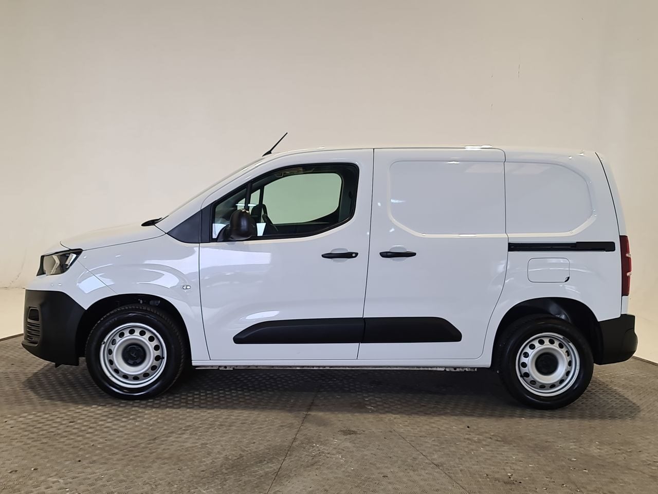 Used Peugeot Partner 2023 for sale - 77729182: Photo 5