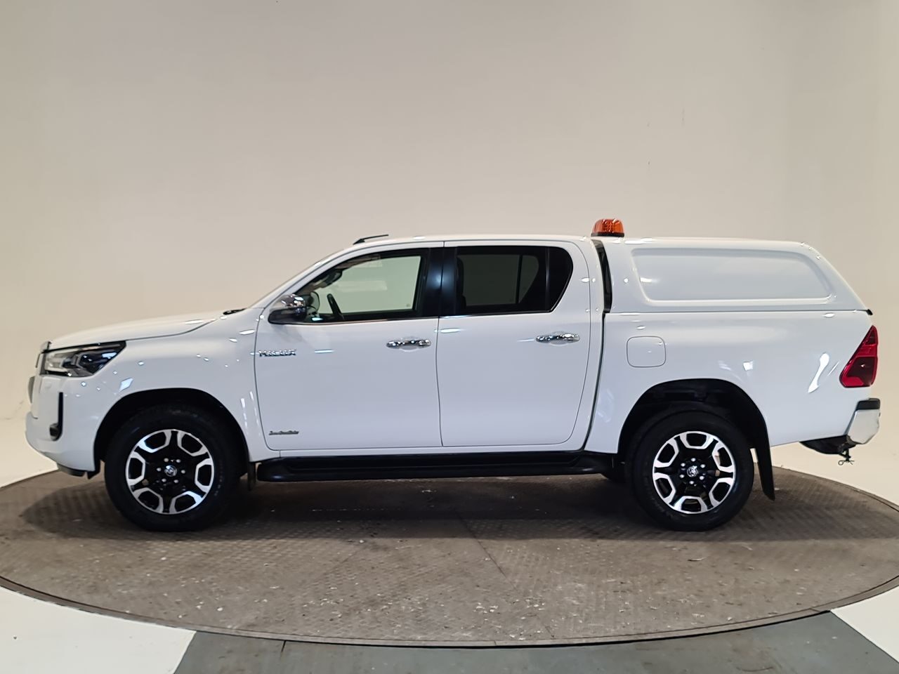 Used Toyota Hilux 2021 for sale - 77555963: Photo 6