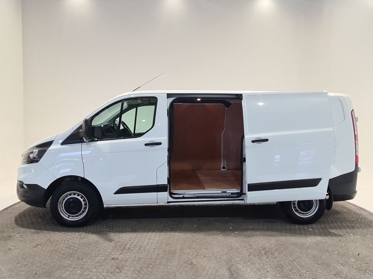 Used Ford Transit Custom 2022 for sale - 77463030: Photo 10