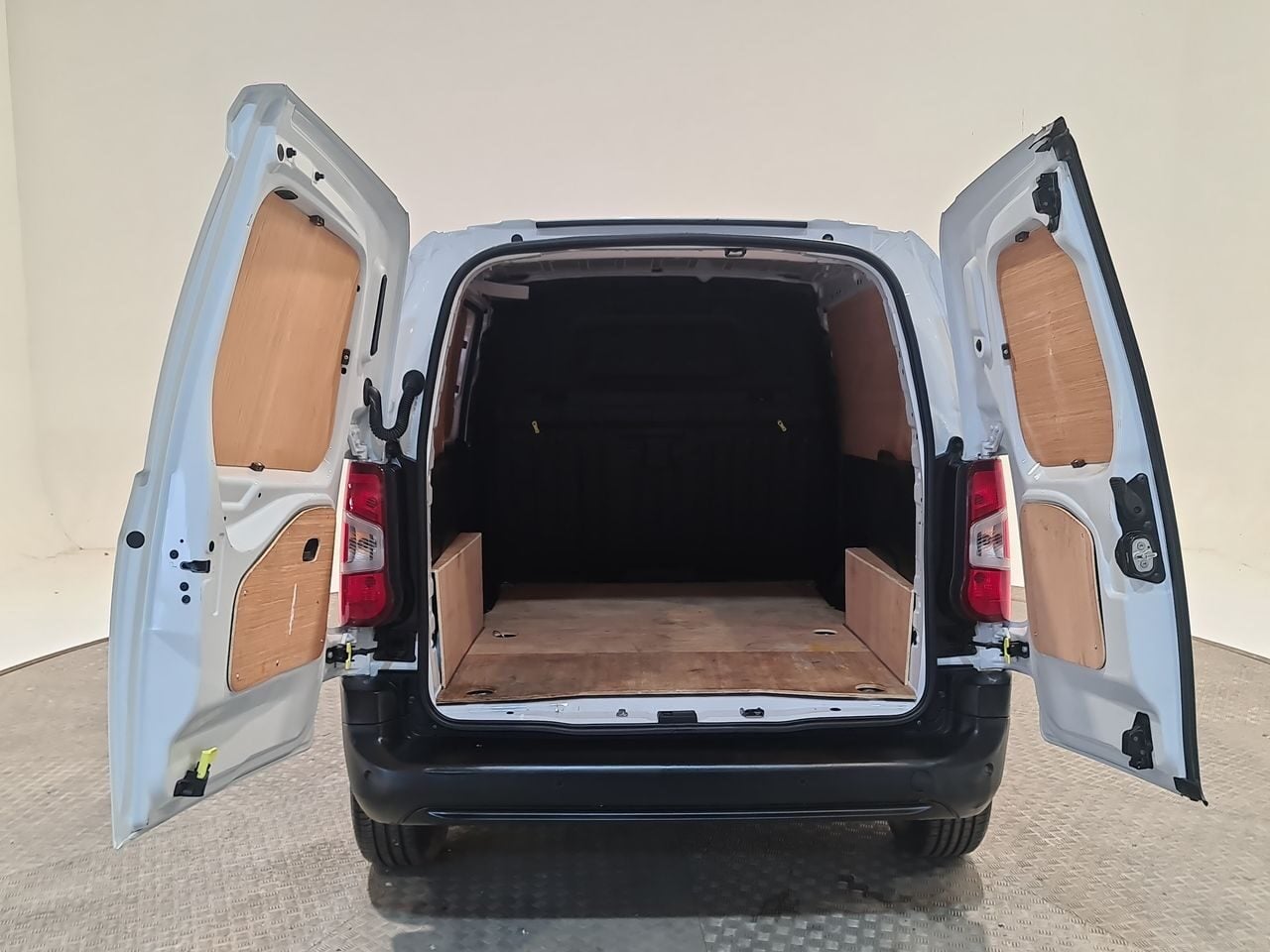 Used Peugeot Partner 2023 for sale - 77687454: Photo 13