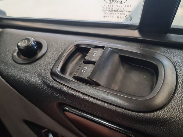Used Ford Transit Custom 2023 for sale - 75038163: Photo 36