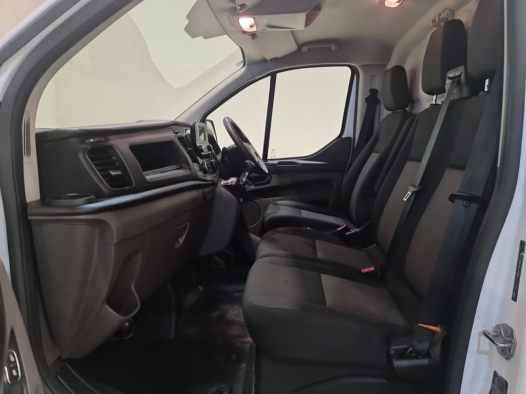 Used Ford Transit Custom 2023 for sale - 76105659: Photo 24