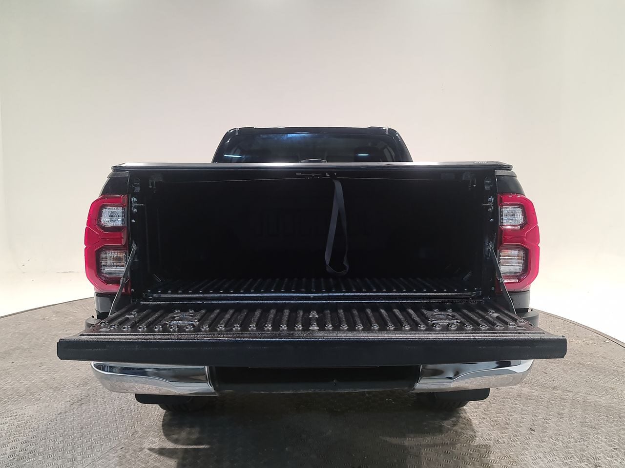 Used Toyota Hilux 2021 for sale - 77447662: Photo 13