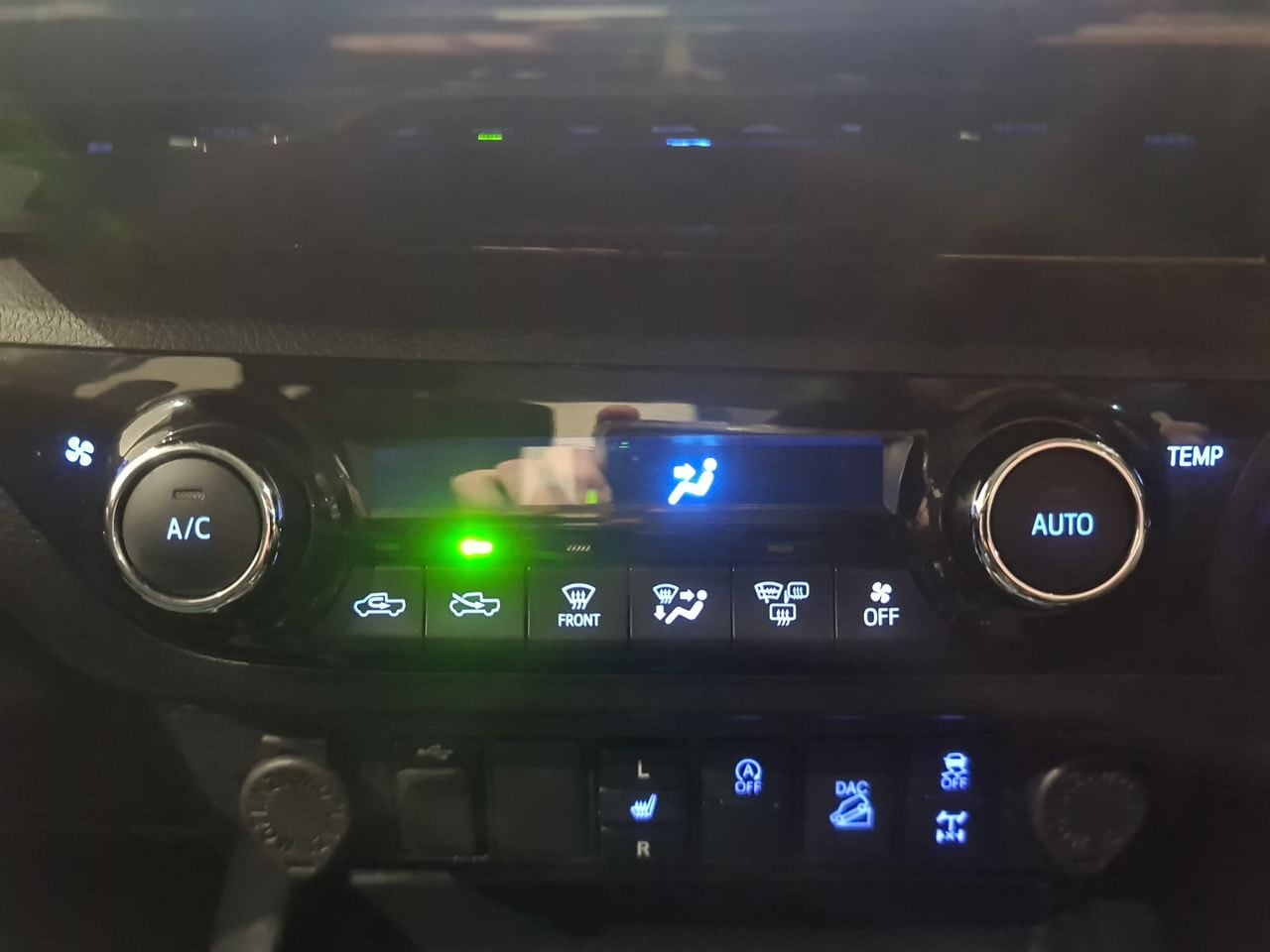 Used Toyota Hilux 2021 for sale - 77447662: Photo 25