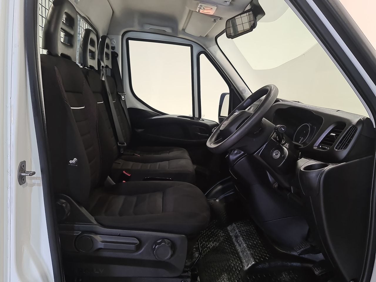 Used Iveco Daily 2023 for sale - 77520465: Photo 19