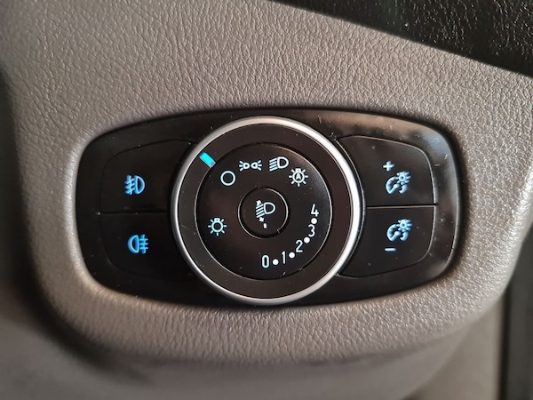 Used Ford Transit Connect 2022 for sale - 76256042: Photo 31