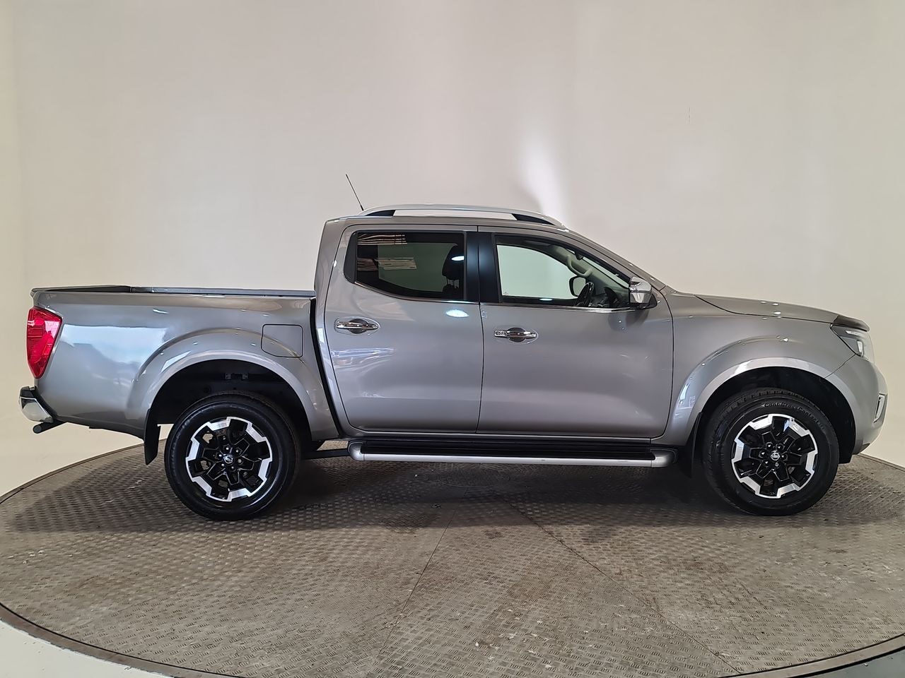 Used Nissan Navara 2021 for sale - 76653907: Photo 17