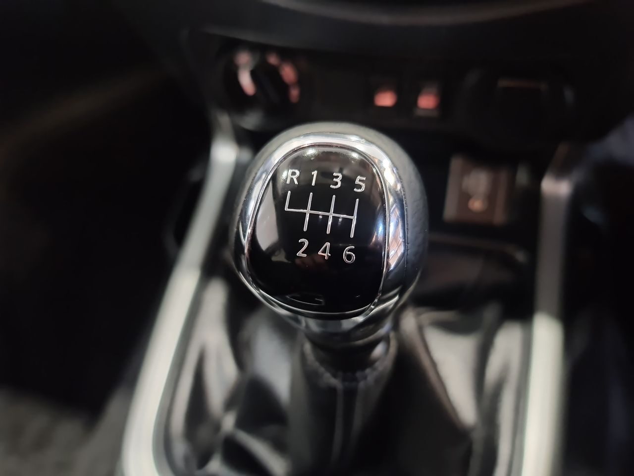 Used Nissan Navara 2021 for sale - 76653907: Photo 24