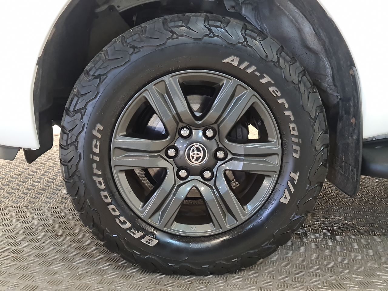 Used Toyota Hilux 2022 for sale - 76637336: Photo 6